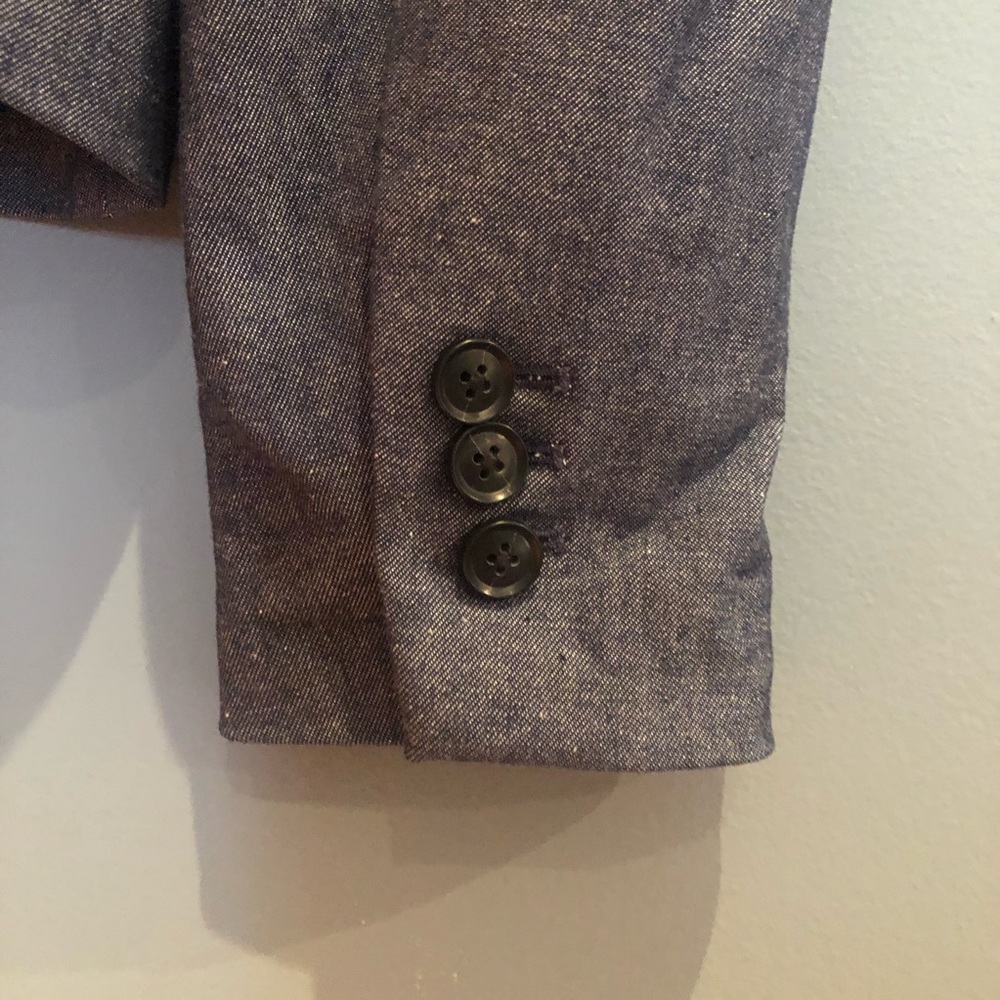 Classic-Fit Blazer Banana Republic EUC Size 4 - Picture 4 of 8